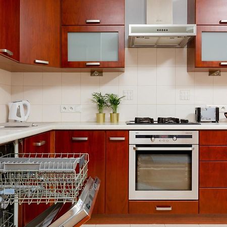 Mokotow Apartment Bluszczanska By Noclegi Renters Warsaw Luaran gambar