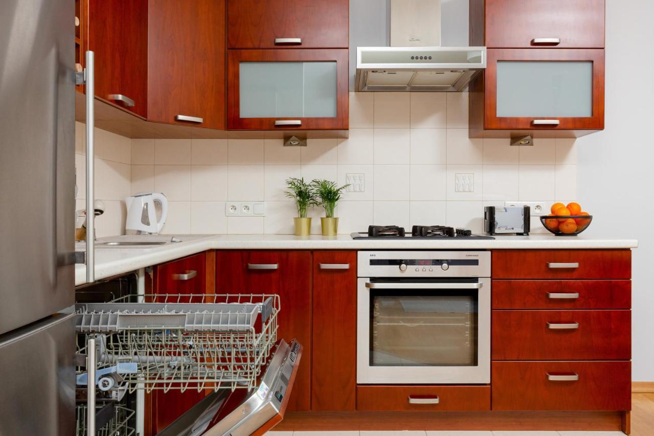 Mokotow Apartment Bluszczanska By Noclegi Renters Warsaw Luaran gambar