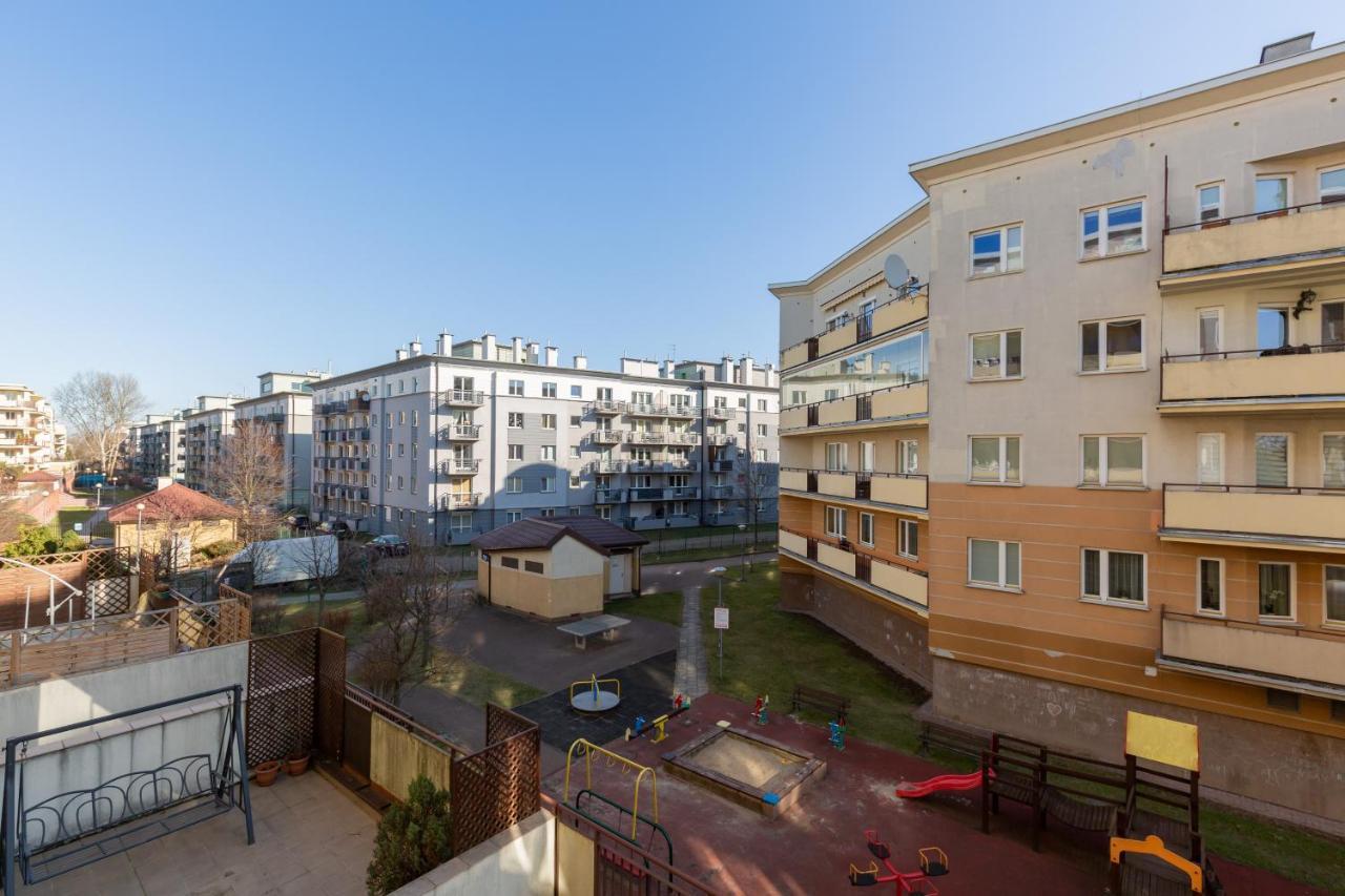 Mokotow Apartment Bluszczanska By Noclegi Renters Warsaw Luaran gambar
